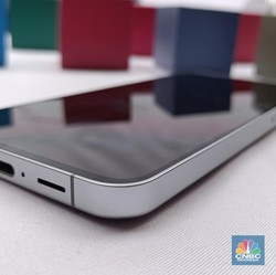 Oppo-Vivo Minggir, Raja HP Baru Dunia Bukan HP China