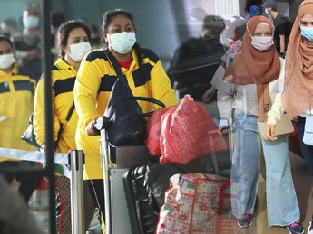 Cari Kerja Susah, Warga RI Ramai Kabur ke Luar Negeri Demi Sesuap Nasi