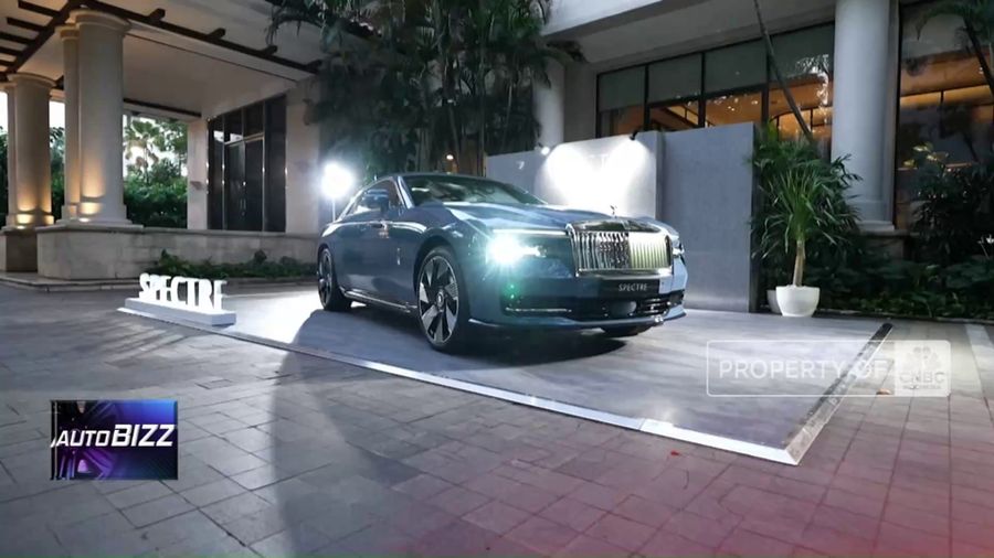 Menjajal Mobil Listrik Paling Mewah di Dunia Seharga Rp 78 M