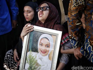 Ajal Marissa Haque di Kamar Tidur hingga Keinginan Terakhir Diwujudkan Anak