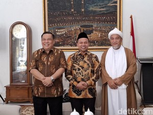 Abdul Wahid-SF Hariyanto Kunjungi Ponpes Babussalam: Minta Tunjuk Ajar