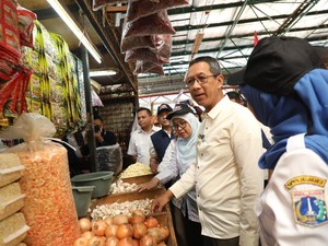 Jaga Ekonomi Jakarta Tumbuh, Pemprov DKI Raih Penghargaan Pengendalian Inflasi-P3DN