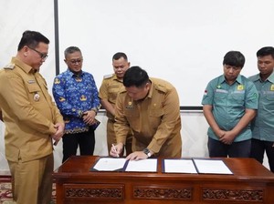 Jalan Poros Perambahan-Air Salek Resmi Dihibahkan ke Pemkab Banyuasin