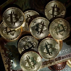 Pengawasan Kripto Resmi Beralih ke OJK & BI