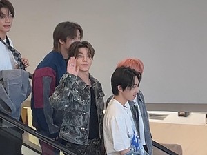 Boy Story Main ke Mal Jakbar Jelang Manggung di Senayan