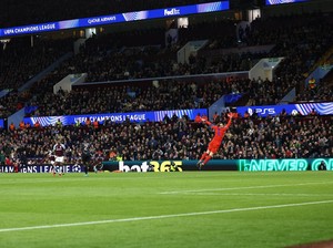 Bayern Dikalahkan Aston Villa Salah Manuel Neuer?