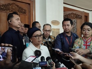 Menlu Retno Ungkap Alasan Sejumlah WNI Pilih Bertahan di Lebanon