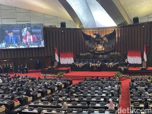 545 Anggota Dewan Hadiri Rapat Paripurna Pelantikan Pimpinan MPR 2024-2029