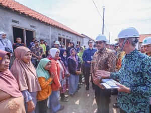 Terdampak Rob, 98 KK di Pekalongan Dapat Bantuan Rumah Gratis