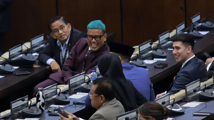 Pelantikan pimpinan MPR RI periode 2024-2029 di gedung DPR/MPR RI, Jakarta, Kamis (3/10/2024). (վ/Muhammad Sabki)