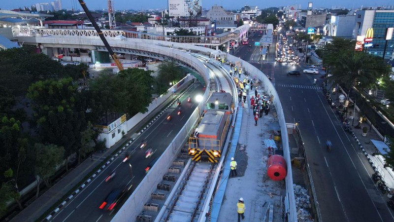 Uji coba jalur (fast track) LRT Jakarta Fase 1B. (Dok. LRT Jakarta)