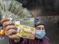 Digempur Israel: Mata Uang Lebanon Ambruk, Melemah 500%