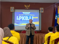 UT Jakarta Gelar Pelatihan Keterampilan Belajar Jarak Jauh bagi Mahasiswa UT Jakarta Gelar Pelatihan Keterampilan Belajar Jarak Jauh bagi Mahasiswa