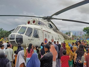 Cuaca Buruk, Helikopter Water Bombing Milik BNPB Mendarat Darurat di Jambi
