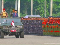 Video: Presiden Jokowi Pimpin Upacara HUT TNI ke-79