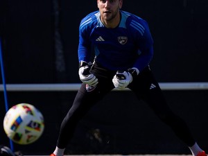 Peh! Maarten Paes Sudah Latihan Bareng FC Dallas