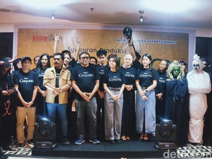 Film Conjurig Angkat Kisah Komunitas Cosplay Bandung ke Layar Lebar