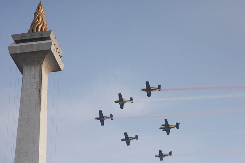 Personel Pasukan Khusus Militer Indonesia berbaris selama perayaan HUT ke-79 Militer Indonesia di kompleks Monumen Nasional (Monas) di Jakarta, Indonesia, 5 Oktober 2024. Personel Pasukan Khusus Militer Indonesia berbaris selama perayaan HUT ke-79 Militer Indonesia di kompleks Monumen Nasional (Monas) di Jakarta, Indonesia, 5 Oktober 2024. (REUTERS/Ajeng Dinar Ulfiana)