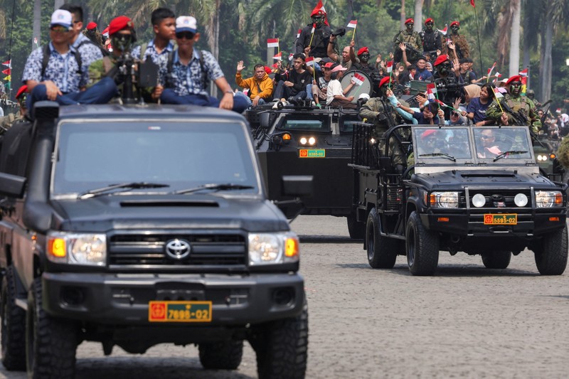Personel Pasukan Khusus Militer Indonesia berbaris selama perayaan HUT ke-79 Militer Indonesia di kompleks Monumen Nasional (Monas) di Jakarta, Indonesia, 5 Oktober 2024. Personel Pasukan Khusus Militer Indonesia berbaris selama perayaan HUT ke-79 Militer Indonesia di kompleks Monumen Nasional (Monas) di Jakarta, Indonesia, 5 Oktober 2024. (REUTERS/Ajeng Dinar Ulfiana)