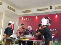 Dukung Indonesia Emas 2045-KKP Bagikan 5,5 Ton Ikan Beku di Yogyakarta