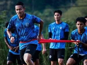 Liga 1: Arema FC Fokus Peningkatan Fisik dan Taktik di Jeda Kompetisi