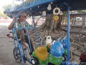 Perjuangan dan Kesetiaan Abdurrahman di Balik Odong-odonng
