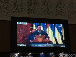 Raih Gelar Doktor di Unair, Ini yang Dibahas AHY dalam Disertasinya