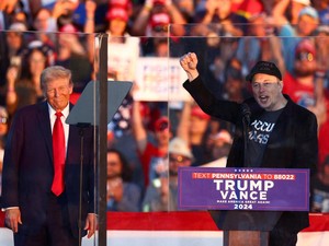 Kemenangan Trump, Kukuhkan Elon Musk Sebagai Orang Terkaya di Dunia