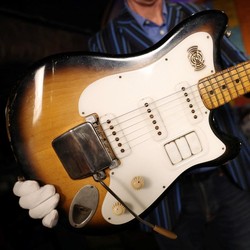 Gitar Legenda The Beatles George Harrison Dilelang, Bisa Laku Rp12 M