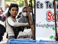 Masih Ngerasa Pas-pasan? Ini 5 Tanda Kamu Sebenarnya Masuk Kelas Menengah