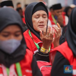 Transmart Berangkatkan 100 Orang untuk Umroh & Liburan ke Turki Gratis