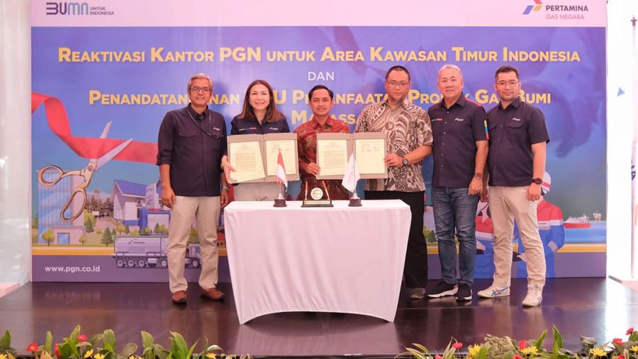 PT PGN Tbk (PGAS) menandatangani 2 (dua) Memorandum of Understanding (MOU), Jumat, 4/10/2024, mengenai potensi pengembangan pemanfaatan gas bumi di Sulawesi Selatan. (Dok: PGN)