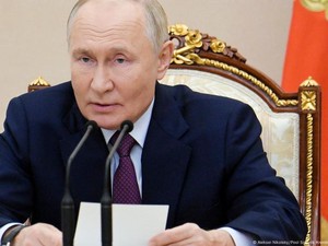 Ulang Tahun ke-72, Putin Diberi Ucapan: Tuhan Selamatkan Tsar!