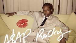 Video Raut Rihanna Setelah Hadiri Sidang Argumen Penutup A$AP Rocky