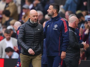 Diskusi Panas Ten Hag Vs Van Nistelrooy