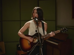 Lirik Lagu I Love You, Im Sorry Gracie Abrams dengan Arti dan Maknanya