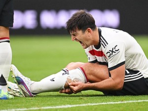 Alami Cedera, Maguire Frustrasi