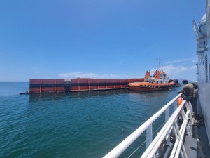 Bakamla Tangkap Kapal Tanpa Dokumen Lengkap Bawa Nikel di Laut Sultra