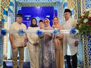 Pesona Masjid Nuraini di Babel, Interior Elegan Penuh Seni Kaligrafi