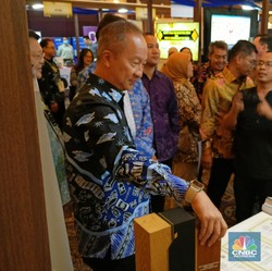 Pemda & K/L Baru Habiskan Rp483 T Untuk Belanja Barang Buatan RI