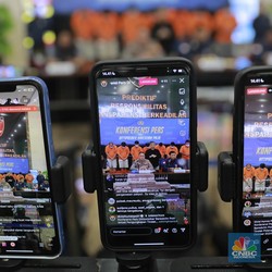 Buka Judi Online dan Website Porno, HP Dibajak Rekening Terkuras