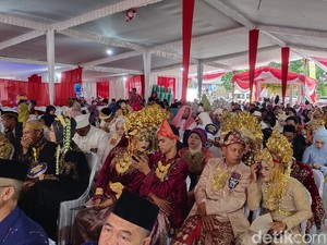 81 Pasangan di Palembang Ikuti Nikah Massal