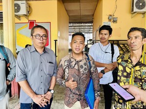 Tim Hukum Sukses Laporkan Tim Siap-Ada ke Bawaslu Soppeng Dugaan Politik Uang