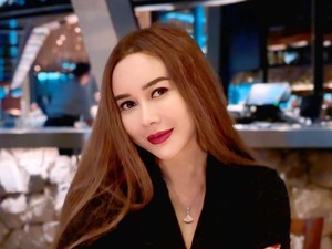 Video: Jadi Single Parent, Aura Kasih Pilih-pilih Job Demi Bisa Rawat Anak