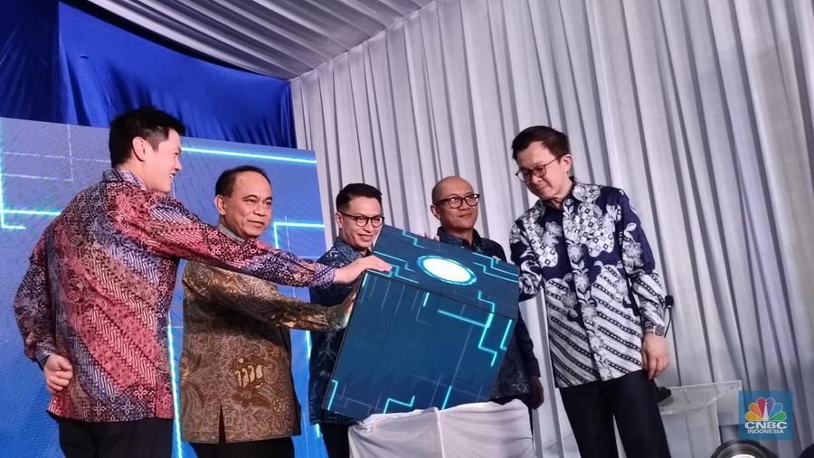 Menteri Kominfo Budi Arie Setiadi dalam acara Grand Opening JST1 Pusat Data Tier IV Bersama Digital Data Centres (BDDC), di Jakarta, Rabu (9/10/2024). (CNBC Indonesia/Novina Putri Bestari)
