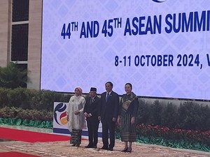 Hadiri Pembukaan KTT ASEAN, Wapres Maruf Amin Disambut PM Laos