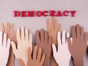 Apa Itu Demokrasi? Ini Pengertian, Tujuan, Ciri-ciri, Prinsip, dan Contohnya