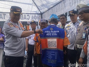 Uji Coba Bayar Parkir Pakai QRIS Berlaku Hari Ini di Bandung