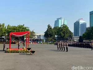 Kapolda Metro Pimpin Sertijab Dirsamapta hingga Kapolres Jakut