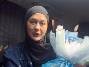 Paula Verhoeven Beri Kejutan Ultah ke Anak, Isi Suratnya Bikin Terharu
